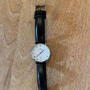 Daniel Wellington 38mm Black Leather Watch